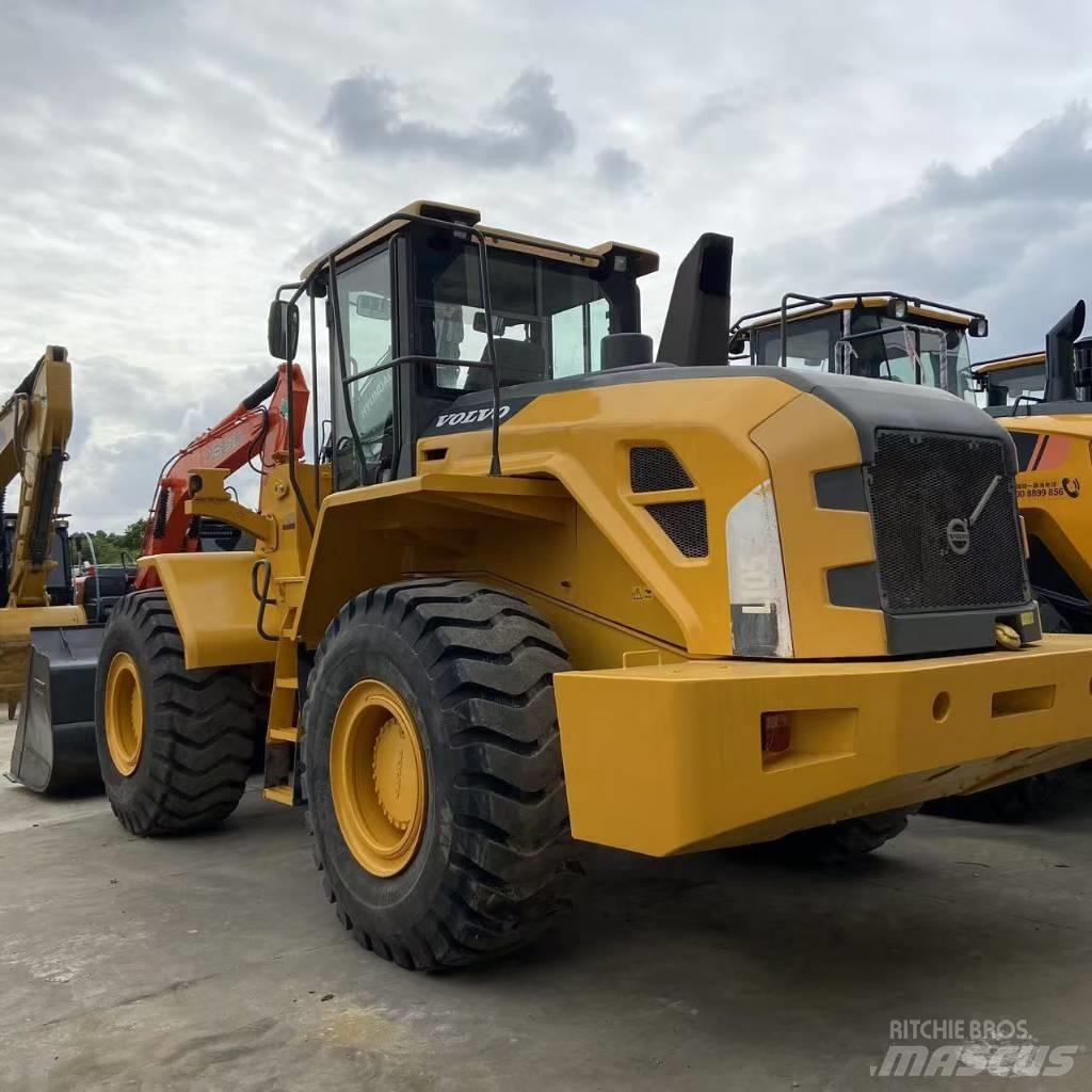 Volvo L 105 輪胎式裝載機