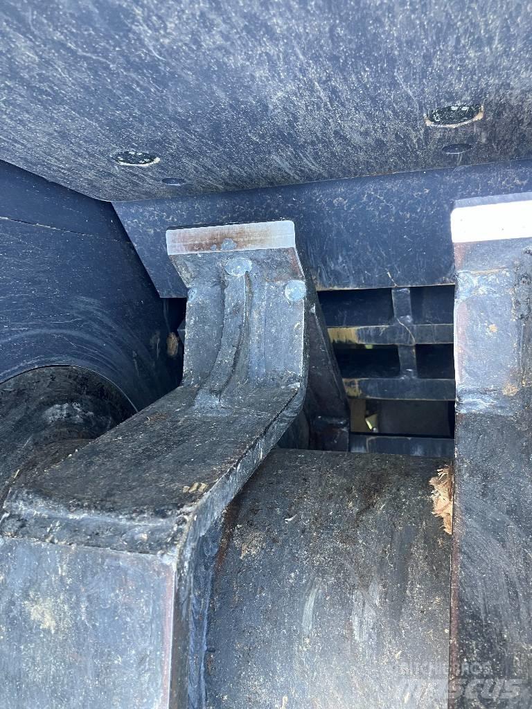 Terex Caiman 150 廢棄物撕碎機