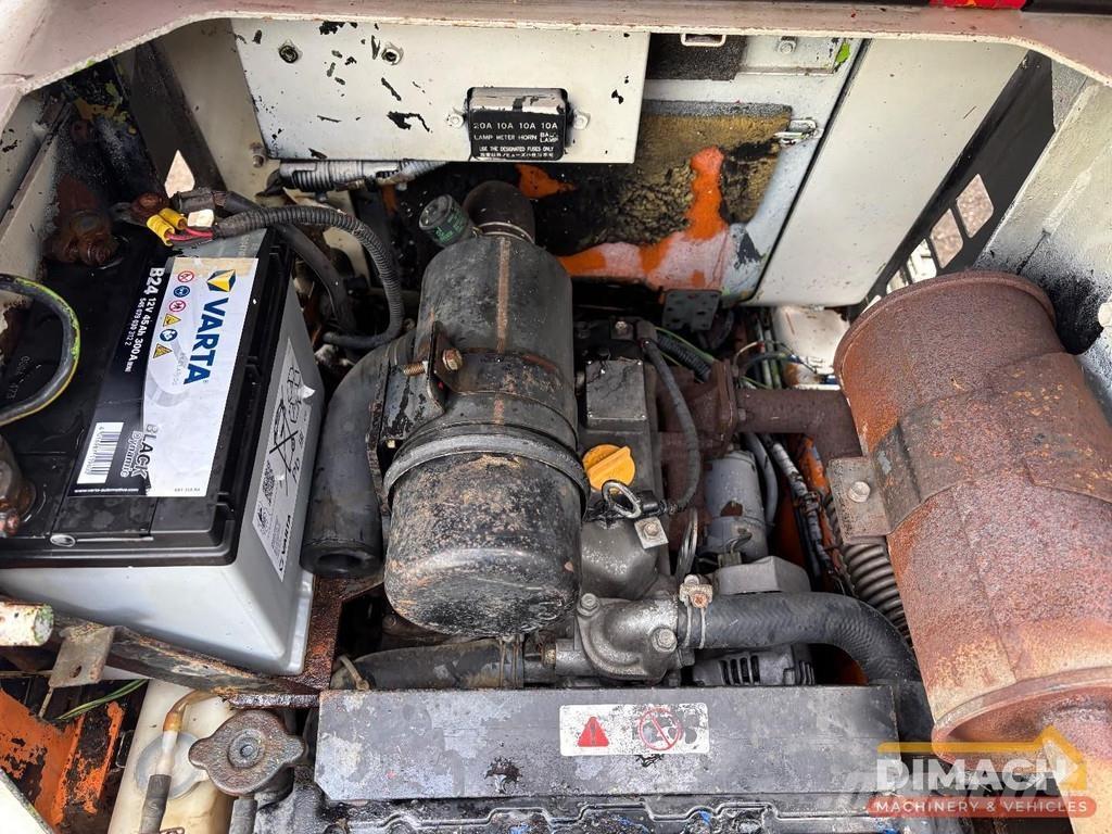 Bobcat S70 輪胎式裝載機