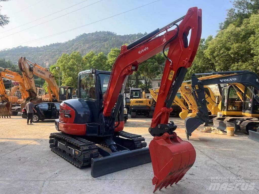 Kubota KX165-5 小型挖土機/掘鑿機<7t(小型挖掘機)