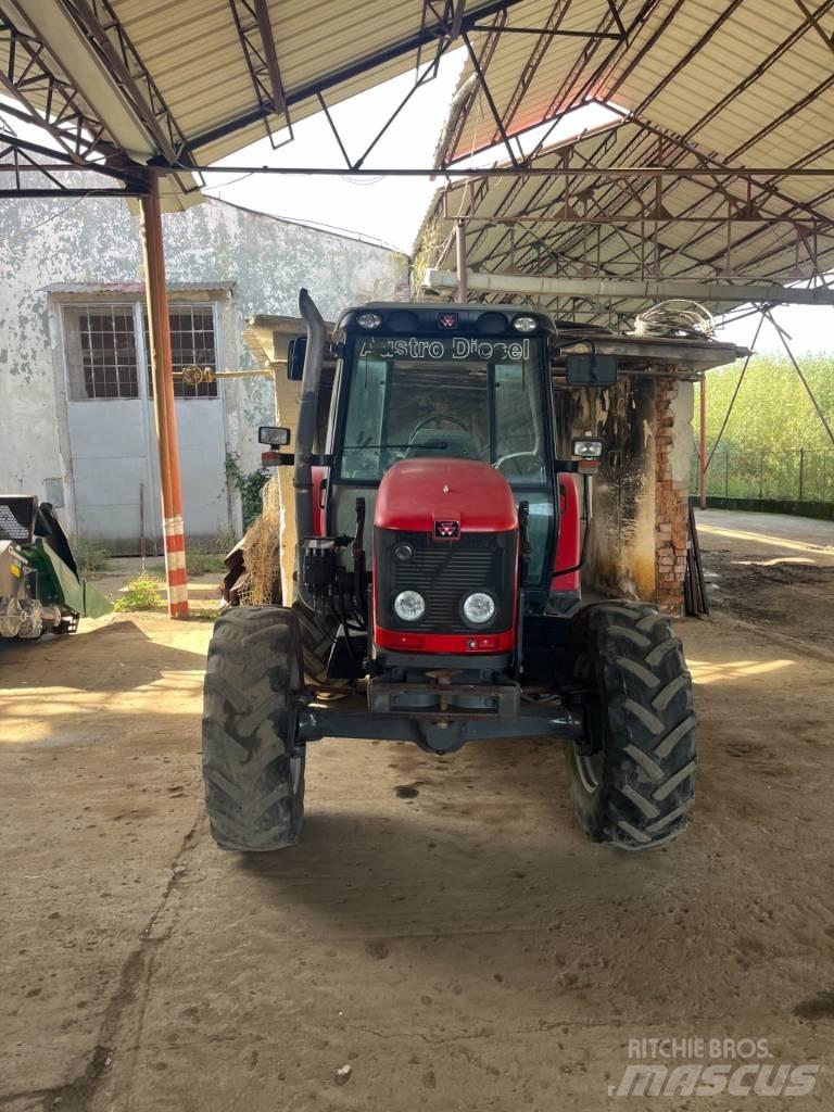 Massey Ferguson 5435 曳引機