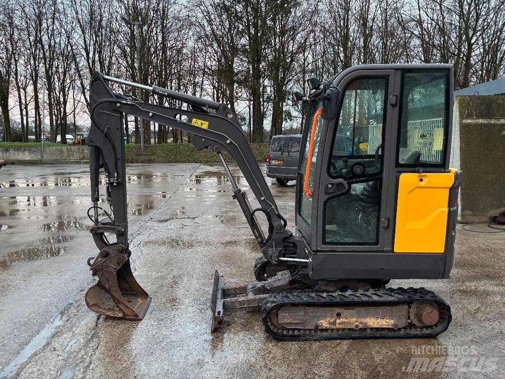 Volvo EC 20 E 小型挖土機/掘鑿機<7t(小型挖掘機)