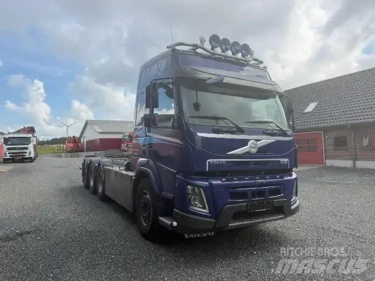 Volvo FMX 500 8x4 起重可拆卸式卡車