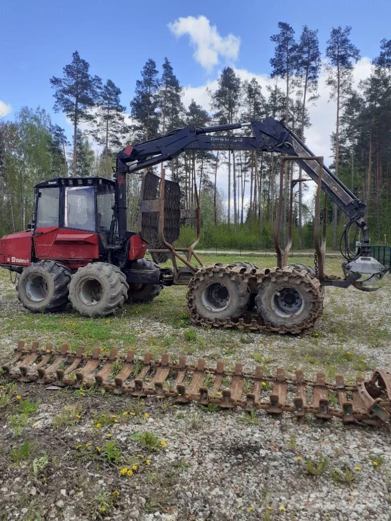 Valmet 820 集運機