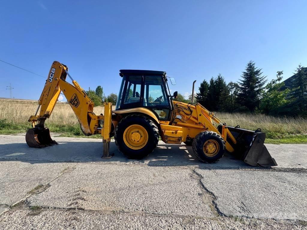 JCB 3CX 反鏟裝載機