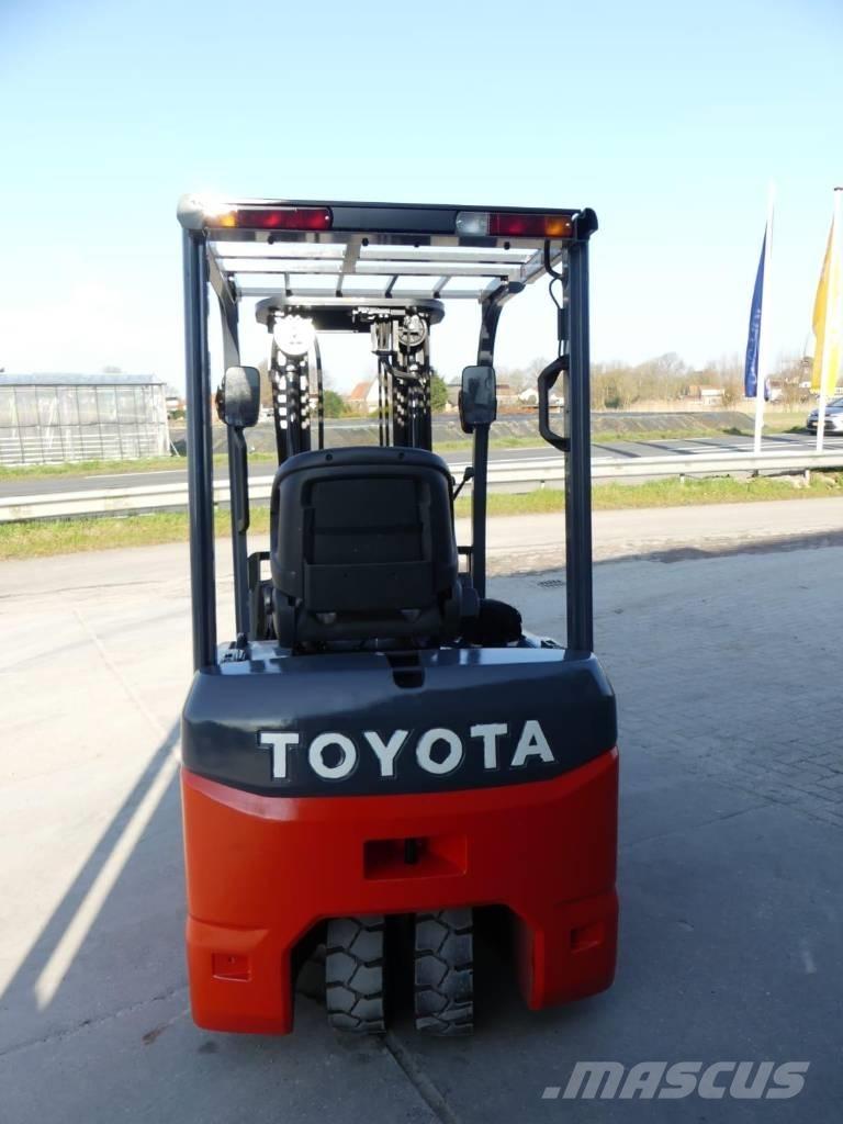 Toyota 8 FBE 18 電動堆高機