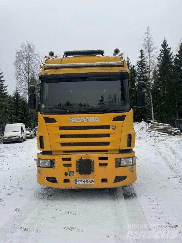 Scania R580 8x4/4 曳引機組件