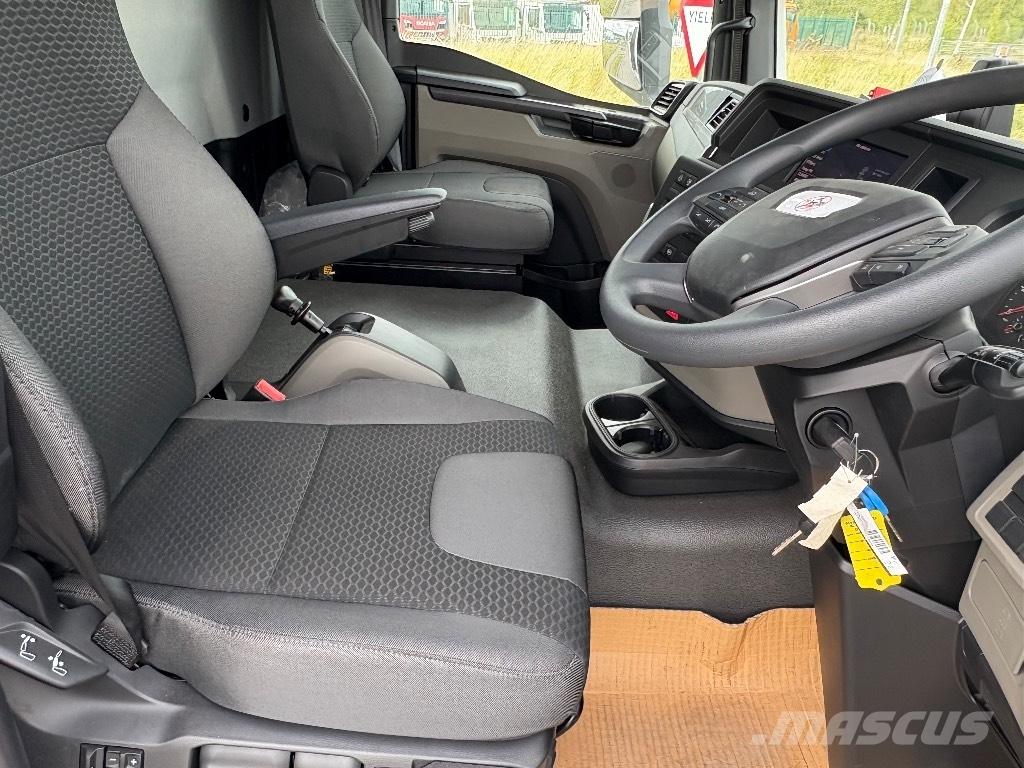 MAN TGM18.250 平板式/側卸式卡車