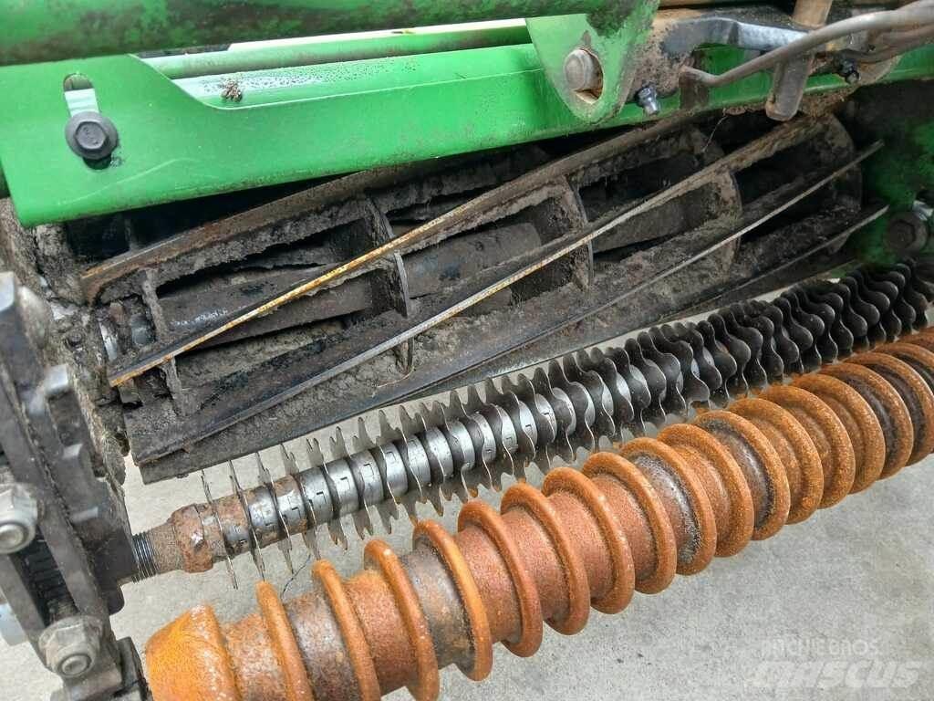John Deere 8700 A 騎乘式割草機