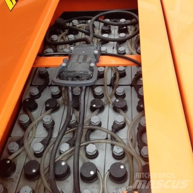 BT OP 1000 HSE 高舉式裝載機