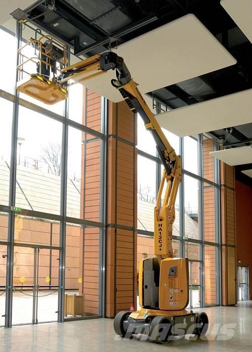 Haulotte HA12 CJ+ 曲臂高空作業車