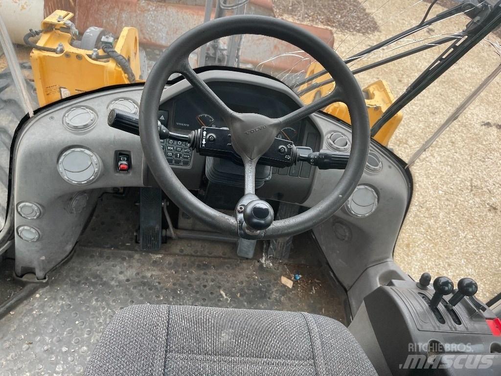 Volvo L 90 G 輪胎式裝載機