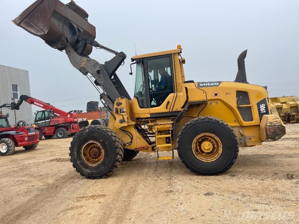 Volvo L 90 G 輪胎式裝載機