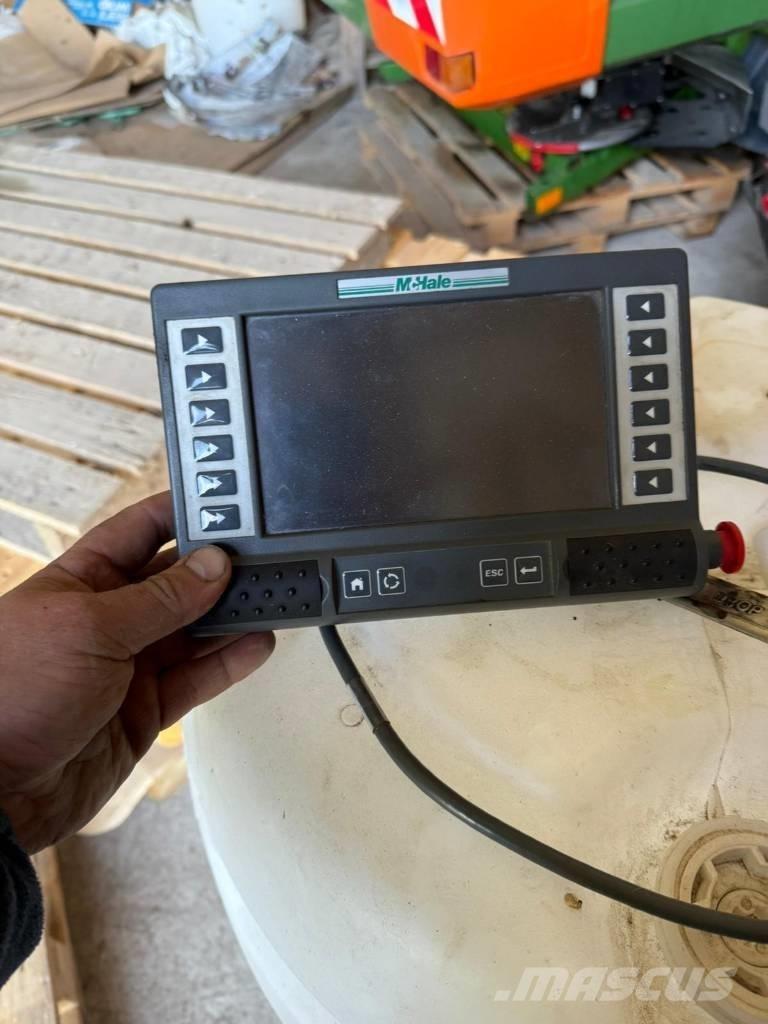 McHale Fusion 3 Plus 圓型牧草打包機