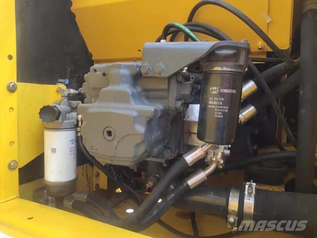 Komatsu 220-8 履帶式 挖土機/掘鑿機/挖掘機