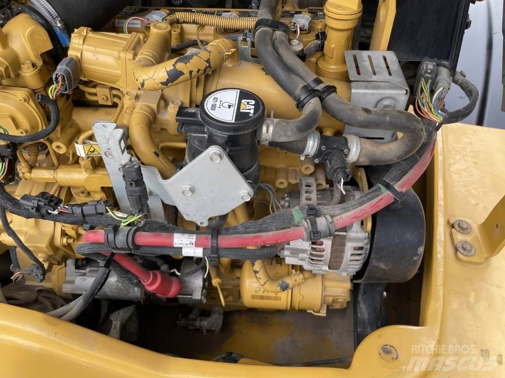CAT 908M 輪胎式裝載機