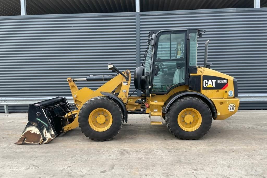 CAT 908M 輪胎式裝載機