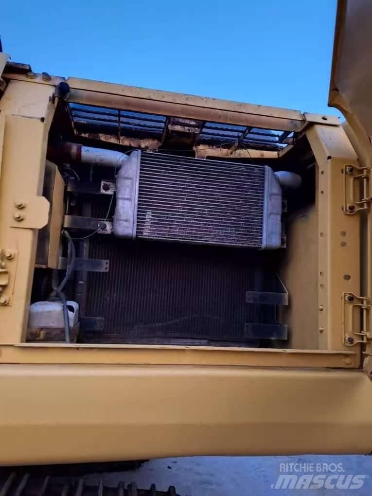 Komatsu PC 200-7 履帶式 挖土機/掘鑿機/挖掘機
