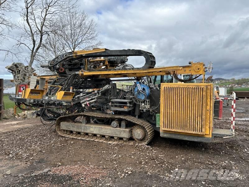 Klemm KR806-5F 錨固鑽機