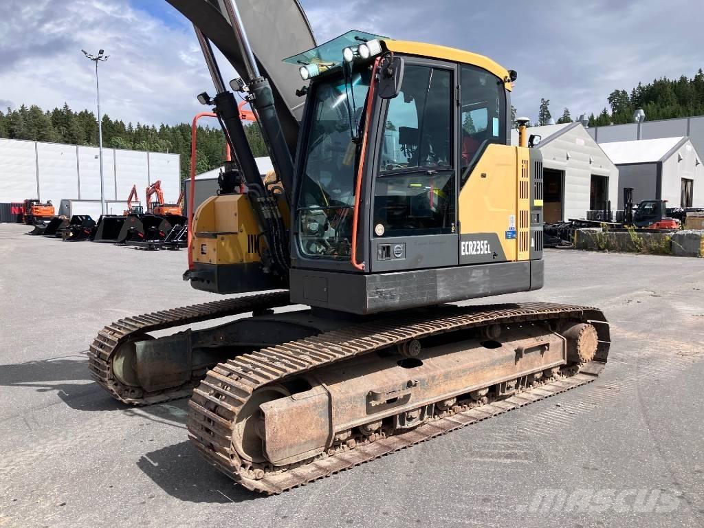 Volvo ECR 235 E 履帶式 挖土機/掘鑿機/挖掘機