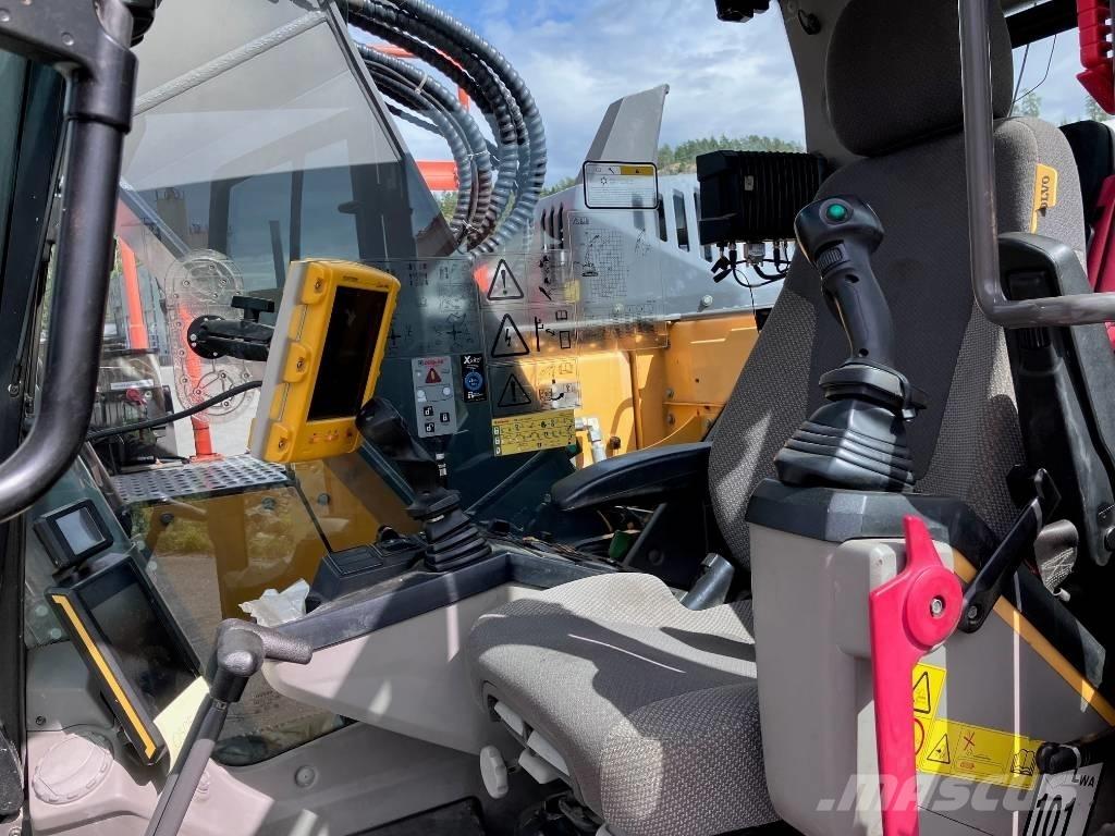 Volvo ECR 235 E 履帶式 挖土機/掘鑿機/挖掘機
