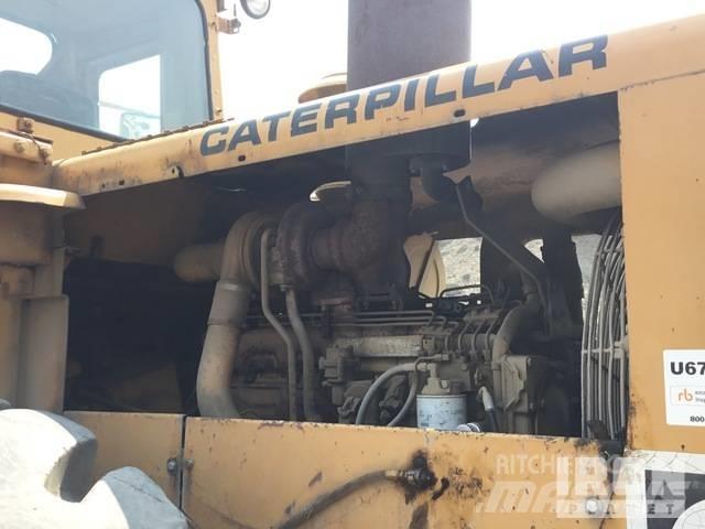 CAT 980 B 輪胎式裝載機