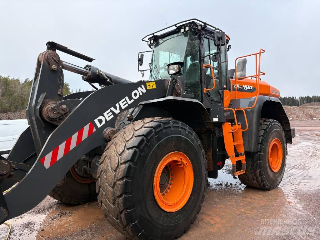 Develon DL480-7 輪胎式裝載機