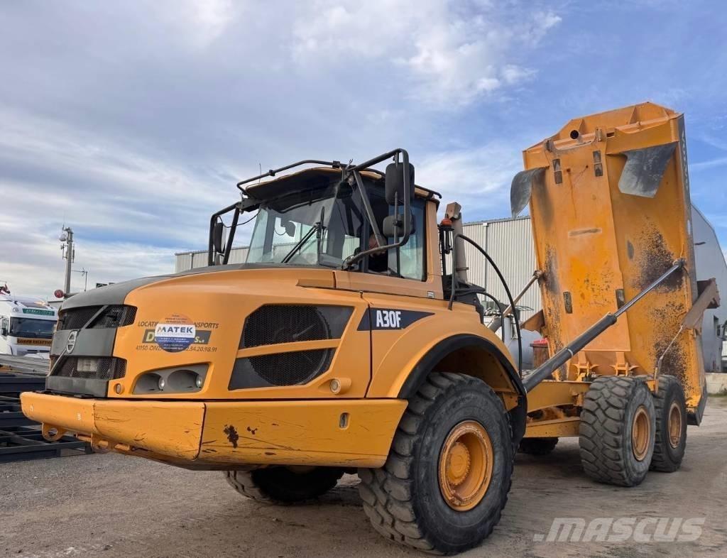 Volvo A 30 F 鉸接式起吊車