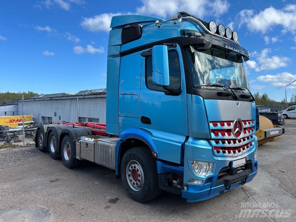 Mercedes-Benz 3253 L 吊鉤式起重車