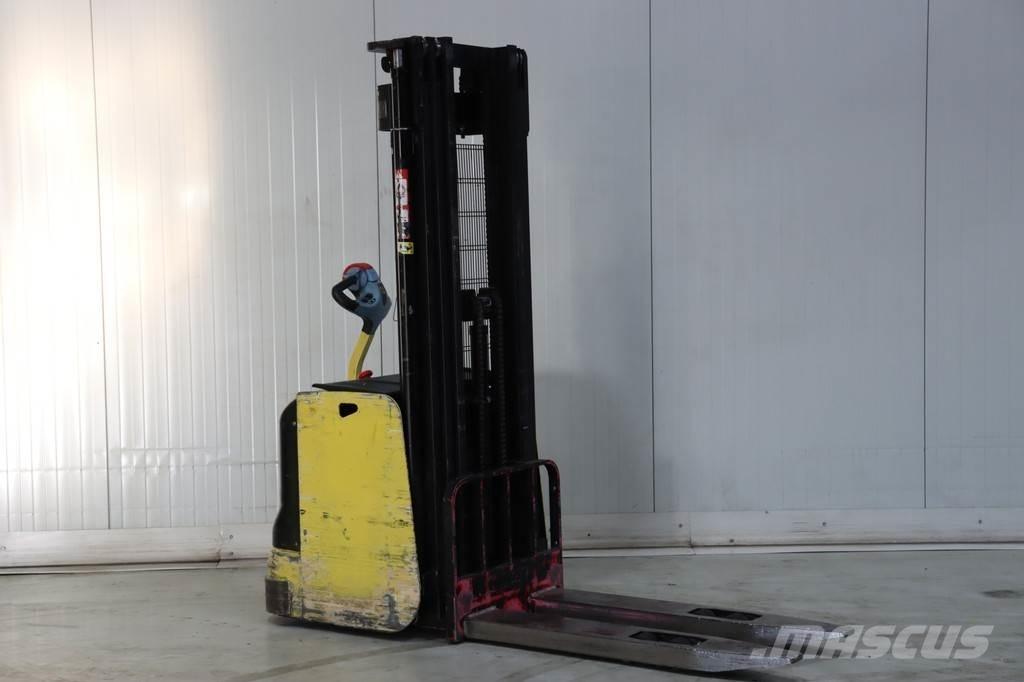 Hyster S1.4-46 行走控制式堆積機