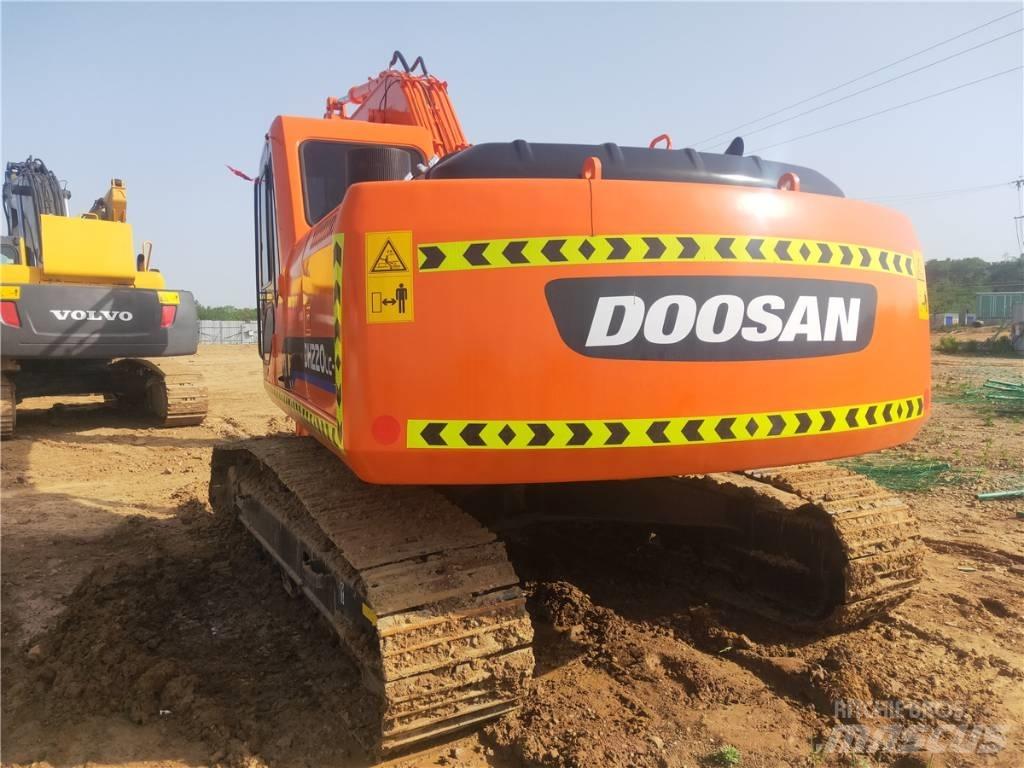 Doosan DH 220 LC-7 履帶式 挖土機/掘鑿機/挖掘機