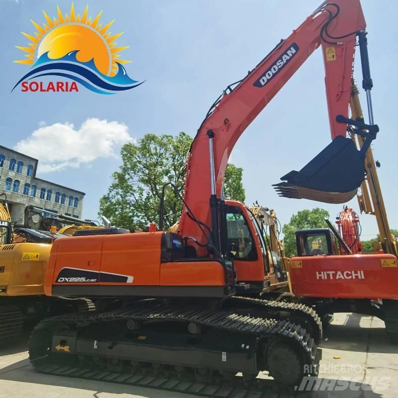 Doosan dx225lc-9c 履帶式 挖土機/掘鑿機/挖掘機