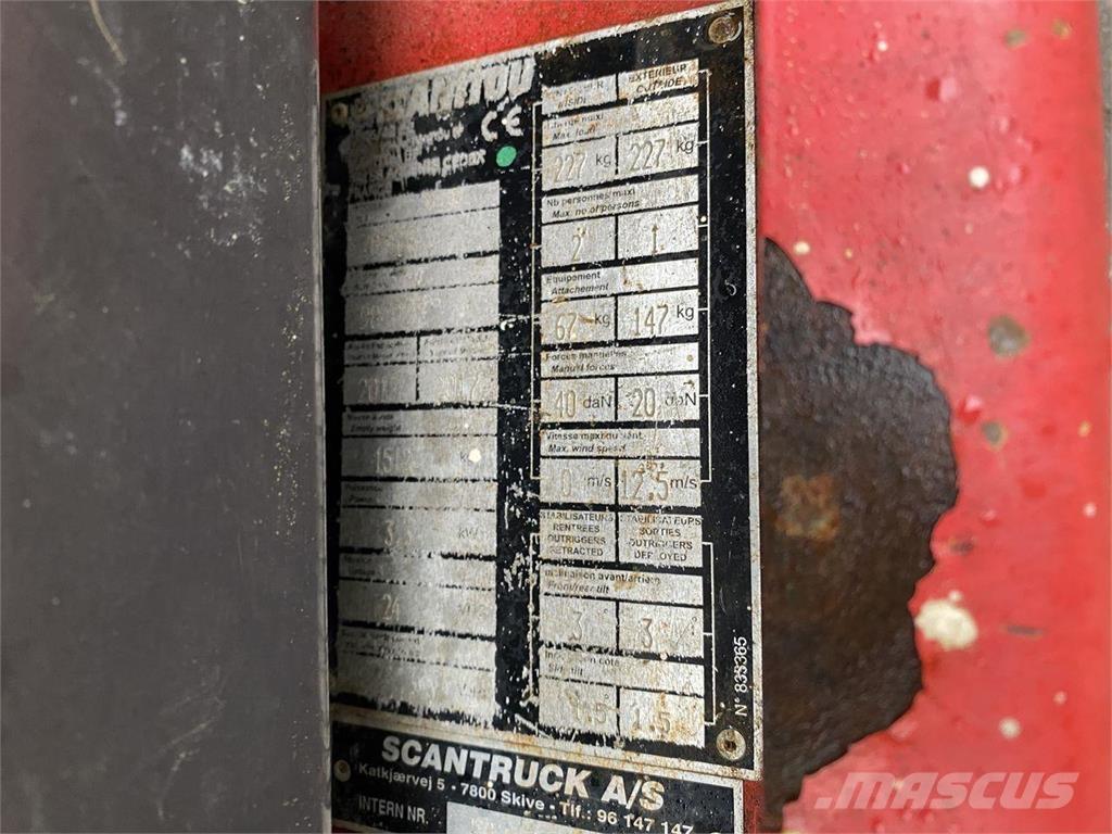 Manitou 78SEC 剪式升降機