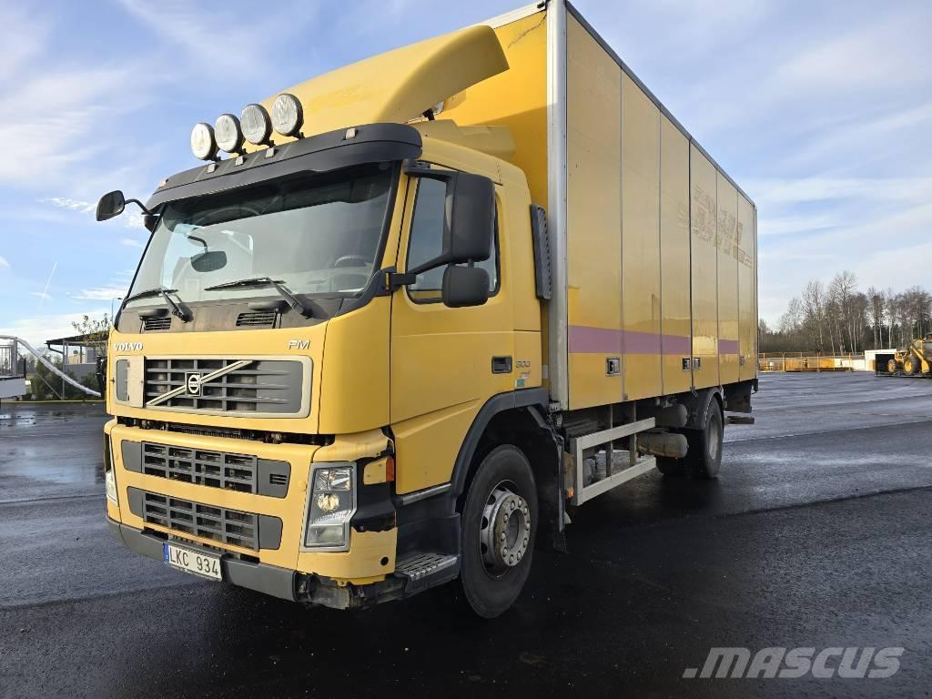 Volvo FM 300 貨箱式卡車