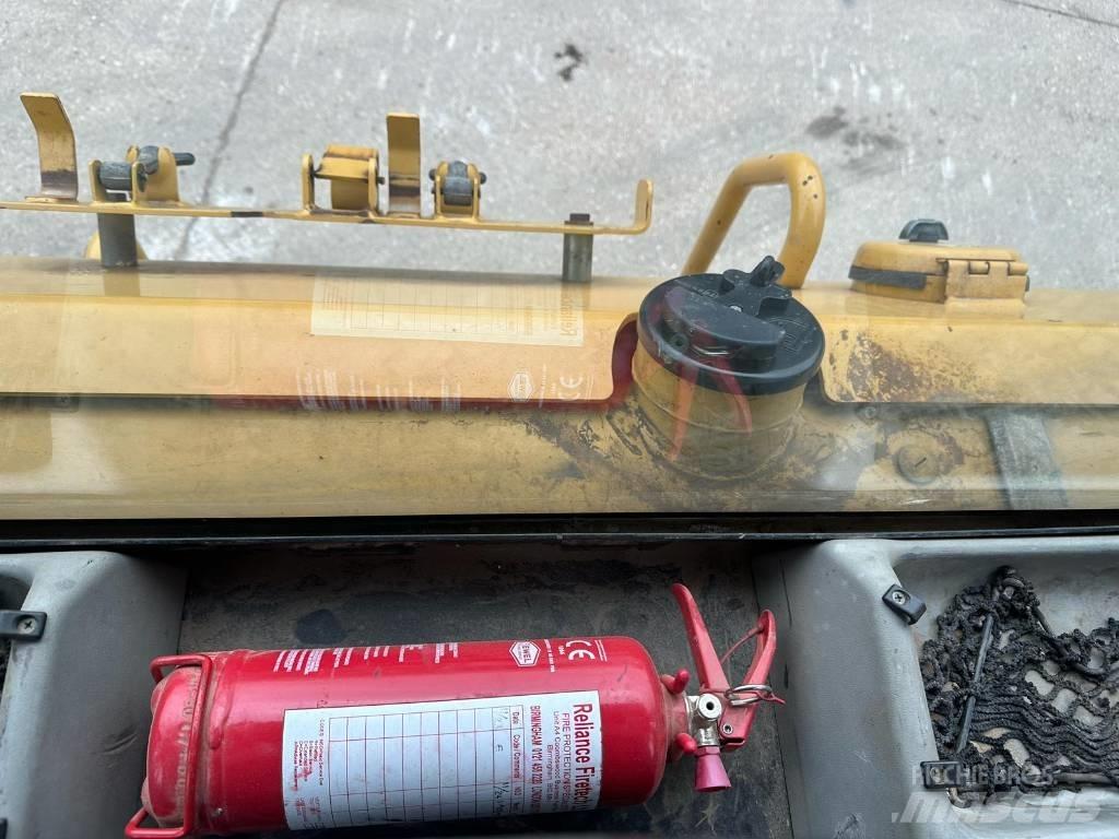 CAT D 6 N LGP 履帶推土機