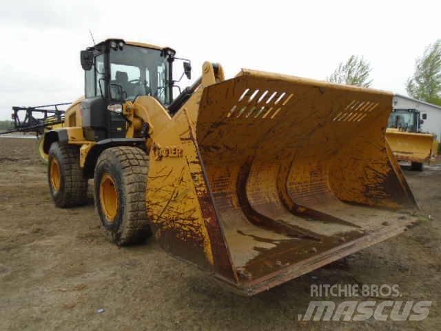 CAT 938M 輪胎式裝載機