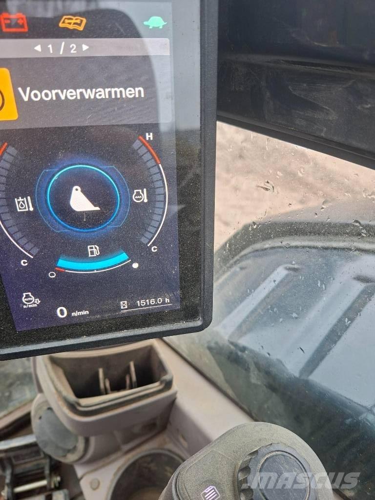 Kubota U 50-5 小型挖土機/掘鑿機<7t(小型挖掘機)