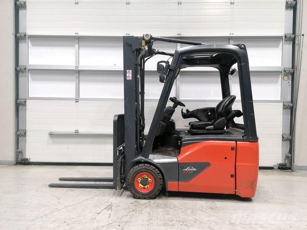 Linde E15-02 電動堆高機