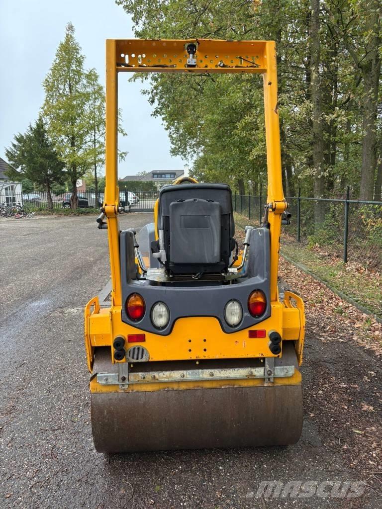 Hamm HD 12 VV 雙輪滾壓機