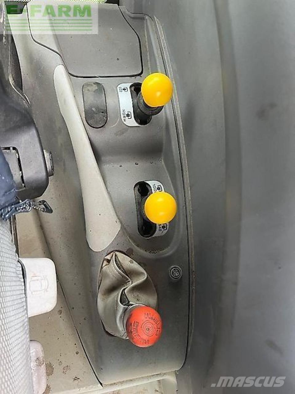 Deutz-Fahr 6120 曳引機