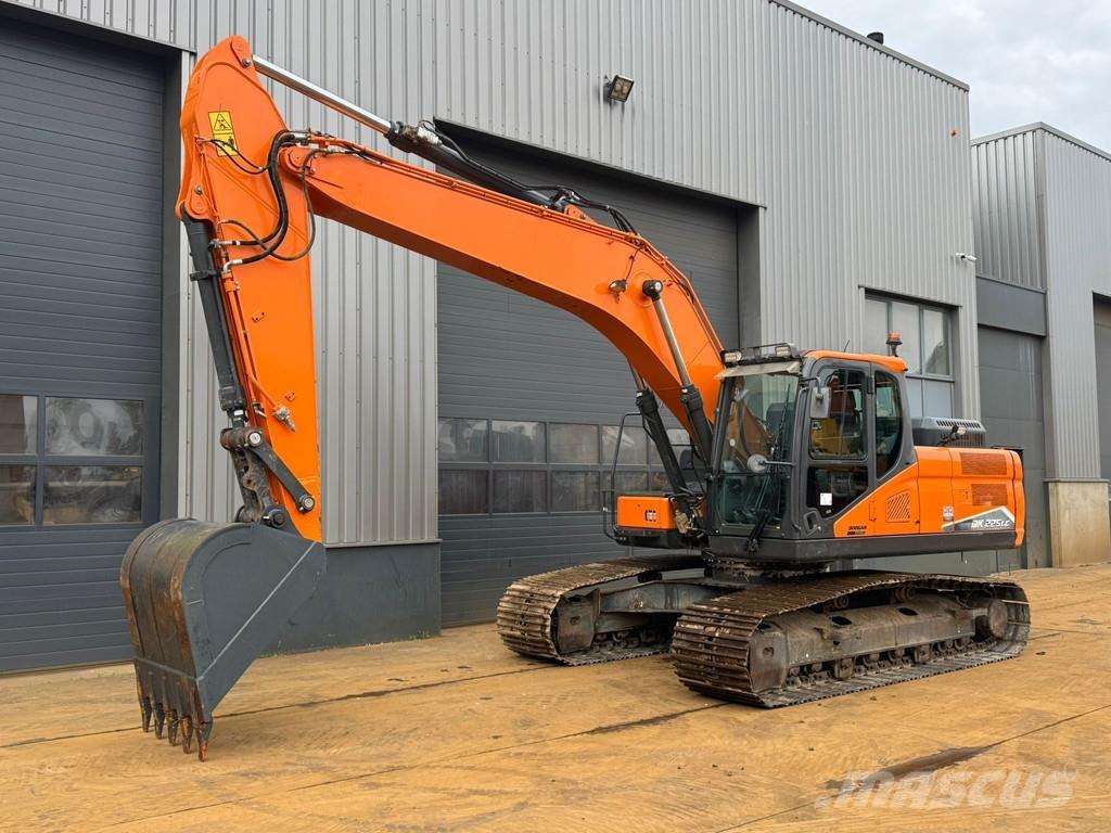Doosan DX225LC-7 特殊挖土機/掘鑿機/挖掘機
