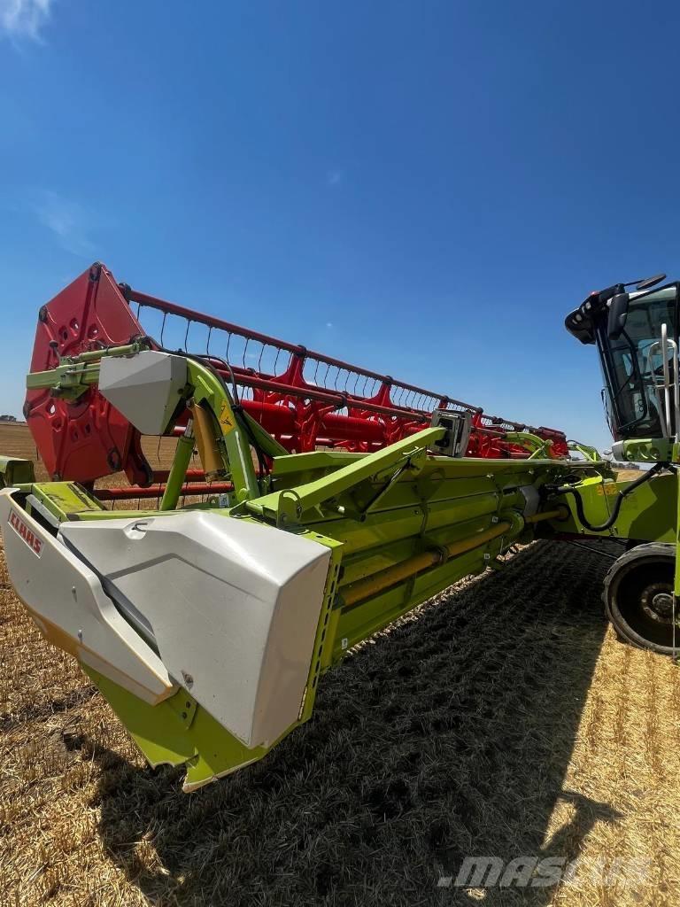 CLAAS Lexion 770 TT 聯合收穫機