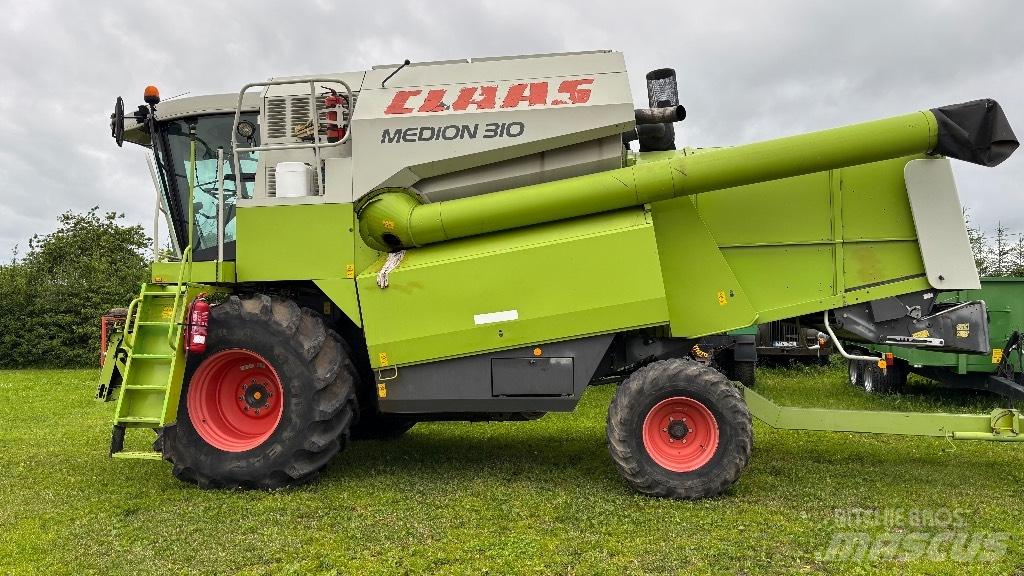 CLAAS Medion 310 聯合收穫機