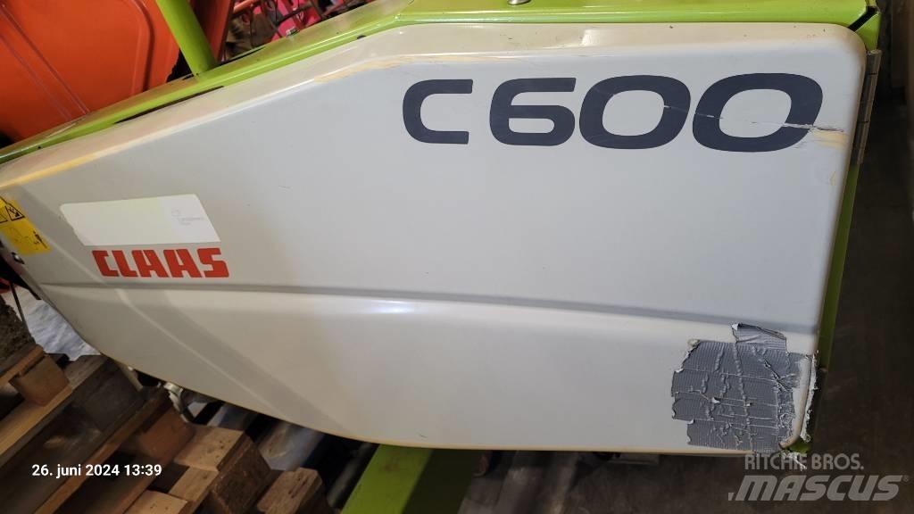 CLAAS Tucano 430 聯合收穫機