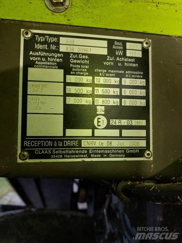 CLAAS Tucano 430 聯合收穫機