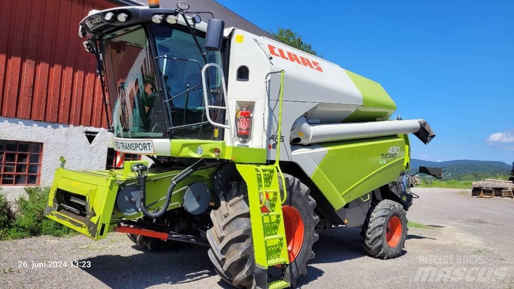 CLAAS Tucano 430 聯合收穫機