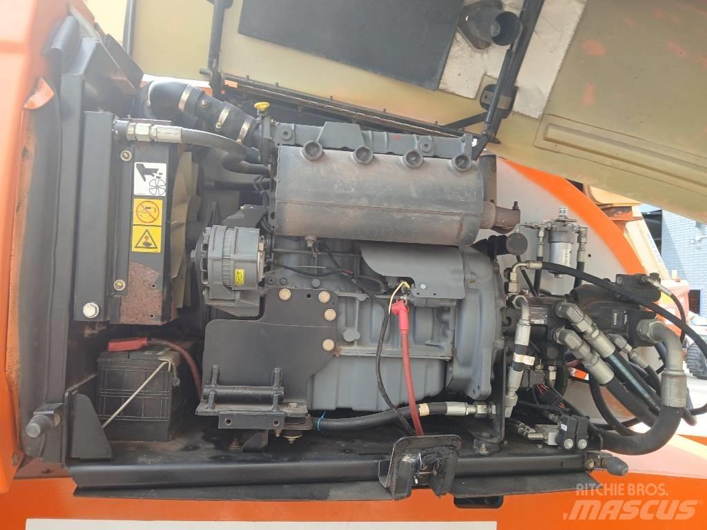 JLG 860 SJ 伸縮臂高空作業車