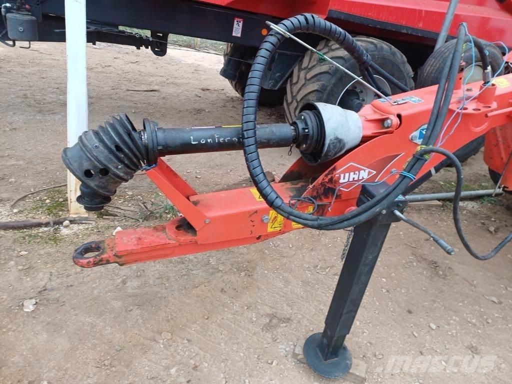Kuhn GF 13012 耙與翻草機