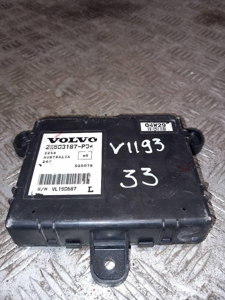 Volvo FH 12    20503187 電子設備