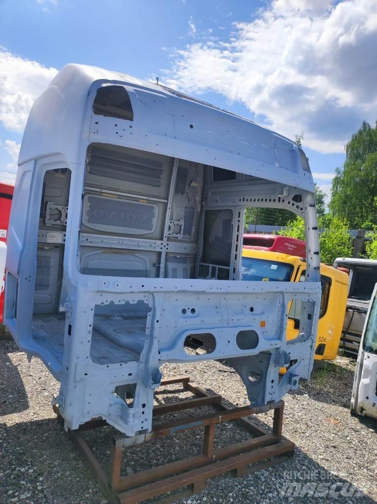 Volvo FH4 CABIN 駕駛室與內部
